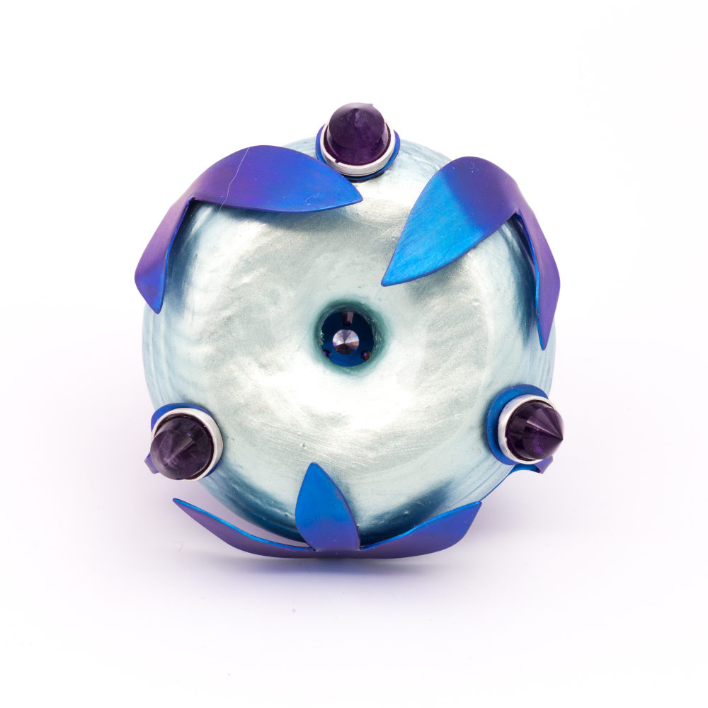 Aurelia brooch