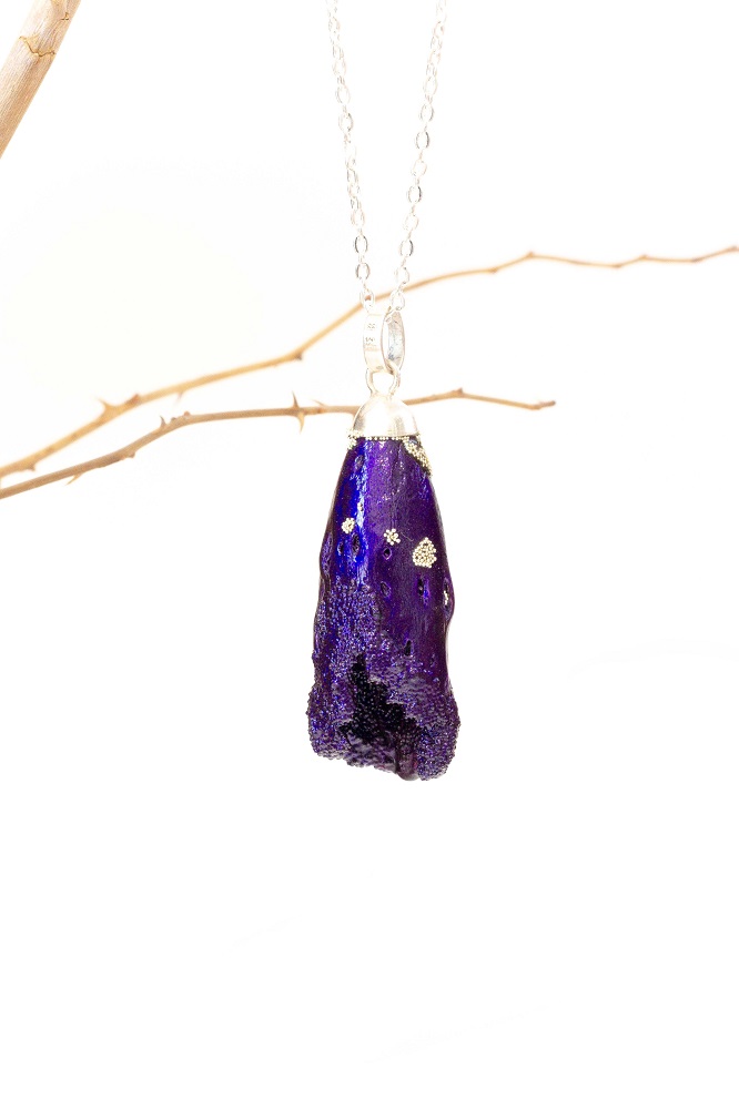 Tunica Dark-Violet necklace