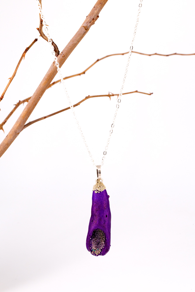 Tunica Violet necklace